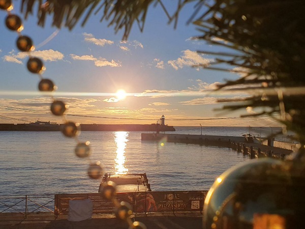 photo 2025 12 11 19 56 39