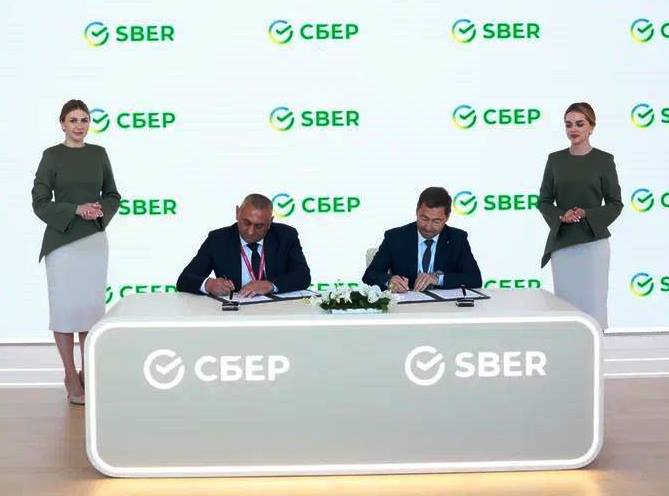 Анатолий Песенников и Армен Калашян ПМЭФ 2024